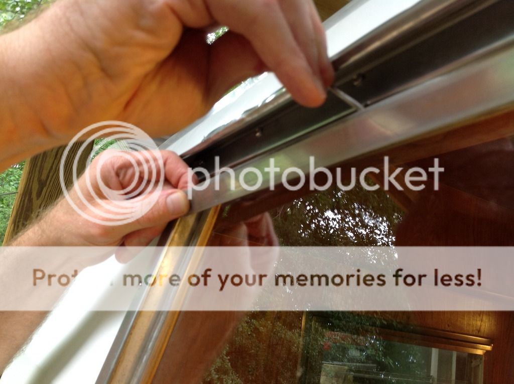 Guide to remove and reseal Shasta rear WINDOW glass Vintage Trailer Talk